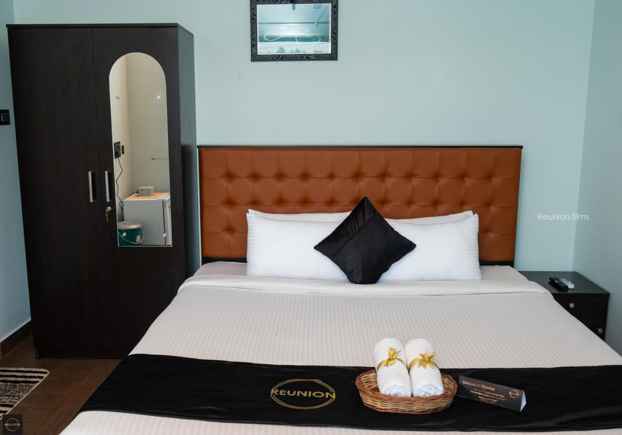 Reunion Ocean Tides Hotel Udupi Luaran gambar
