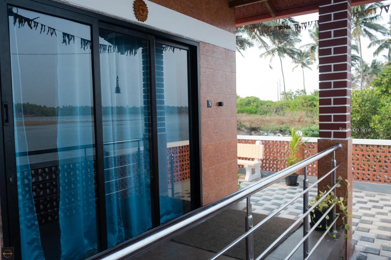 Reunion Ocean Tides Hotel Udupi Luaran gambar