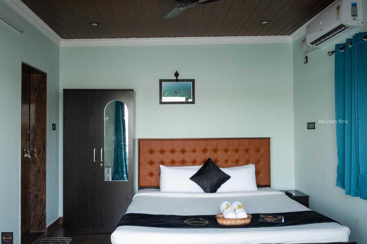 Reunion Ocean Tides Hotel Udupi Luaran gambar