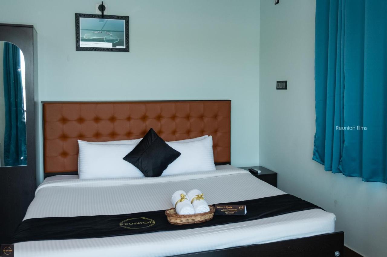 Reunion Ocean Tides Hotel Udupi Luaran gambar